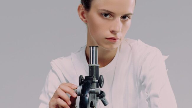 pexels-ron-lach-9769128